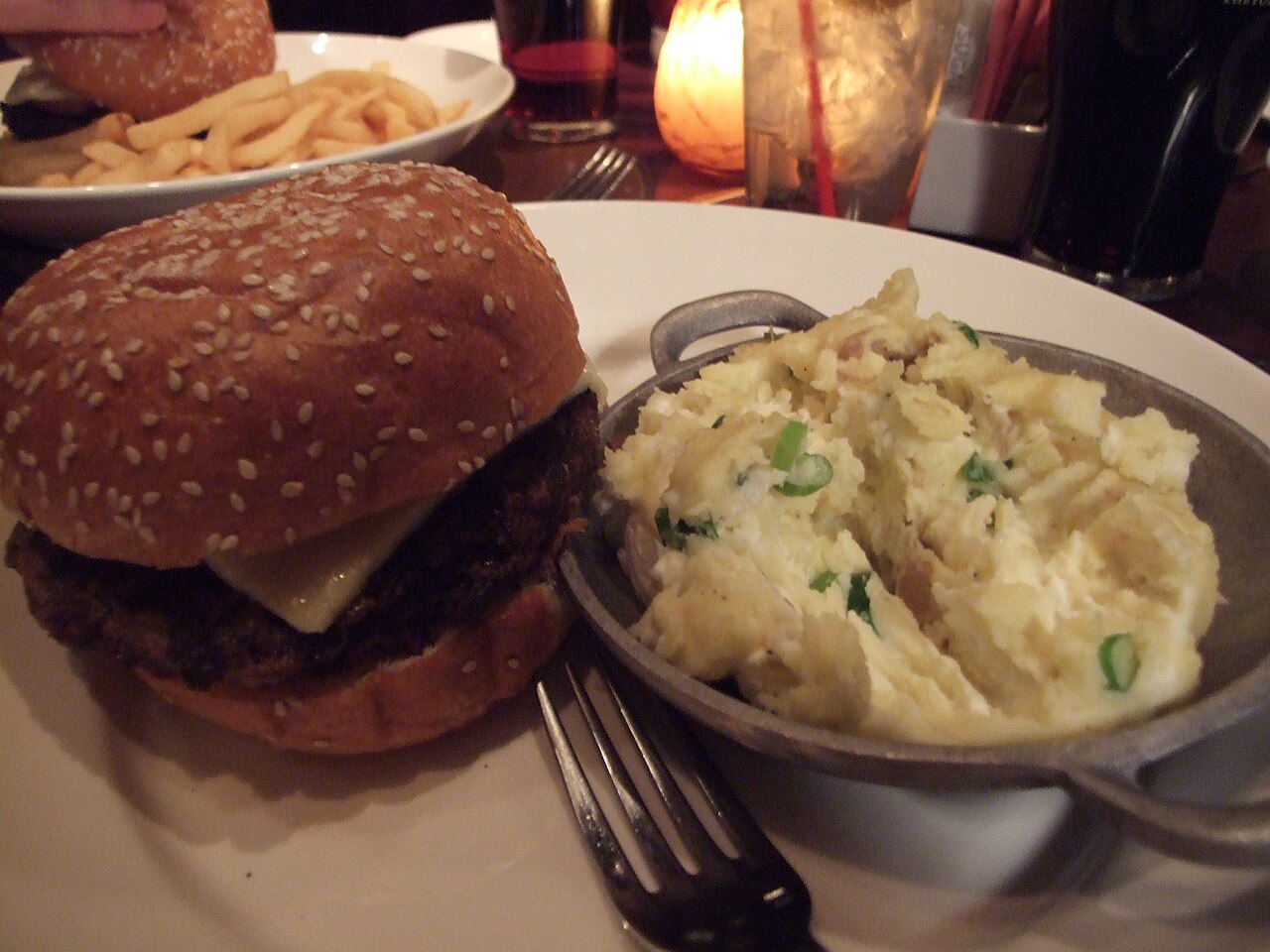 Burger and mashed potatoes at Nine Fine Irishmen, September 2009; historical meal, not a current menu promise.