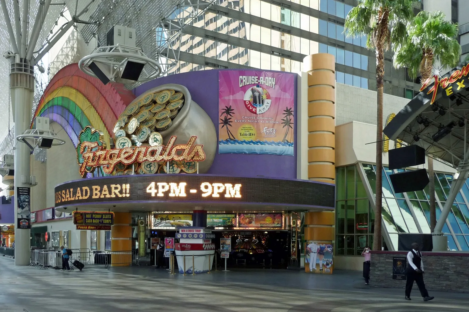 Fitzgeralds’ Fremont Street entrance in 2008, with its old name, shamrock symbols, rainbow and pot of gold.